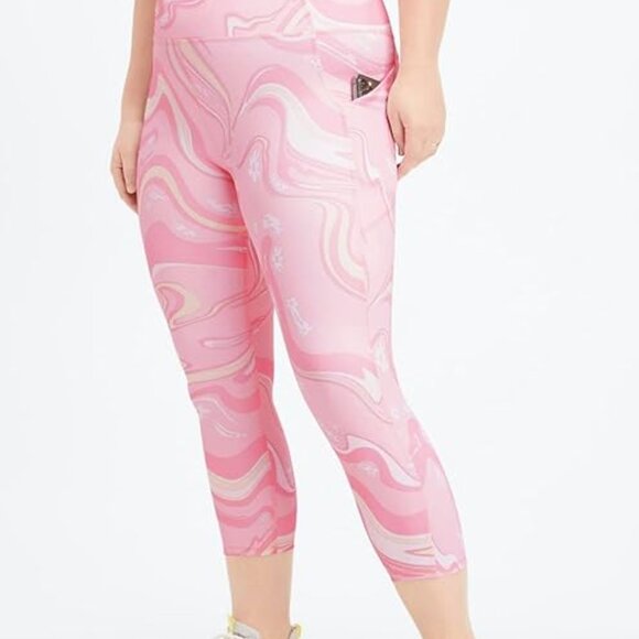 Fabletics Oasis Guava Marble Daisy - Picture 3 of 4